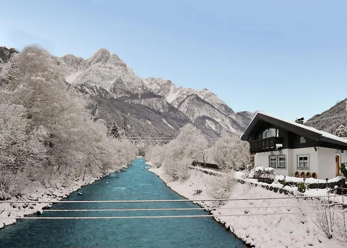 Rosis Cottage